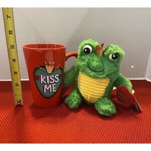 CELEBRATE - KISS ME" 5" TALL MUG  W/ STUFFED FROG